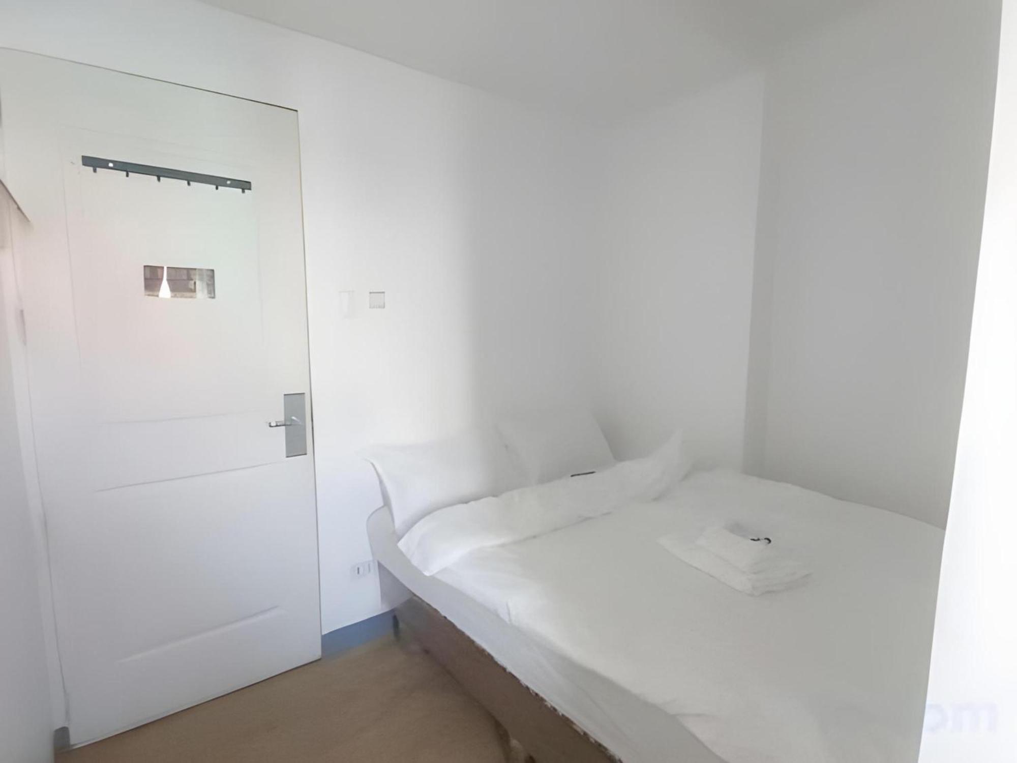 Loveness Apartelle Pasay Extérieur photo
