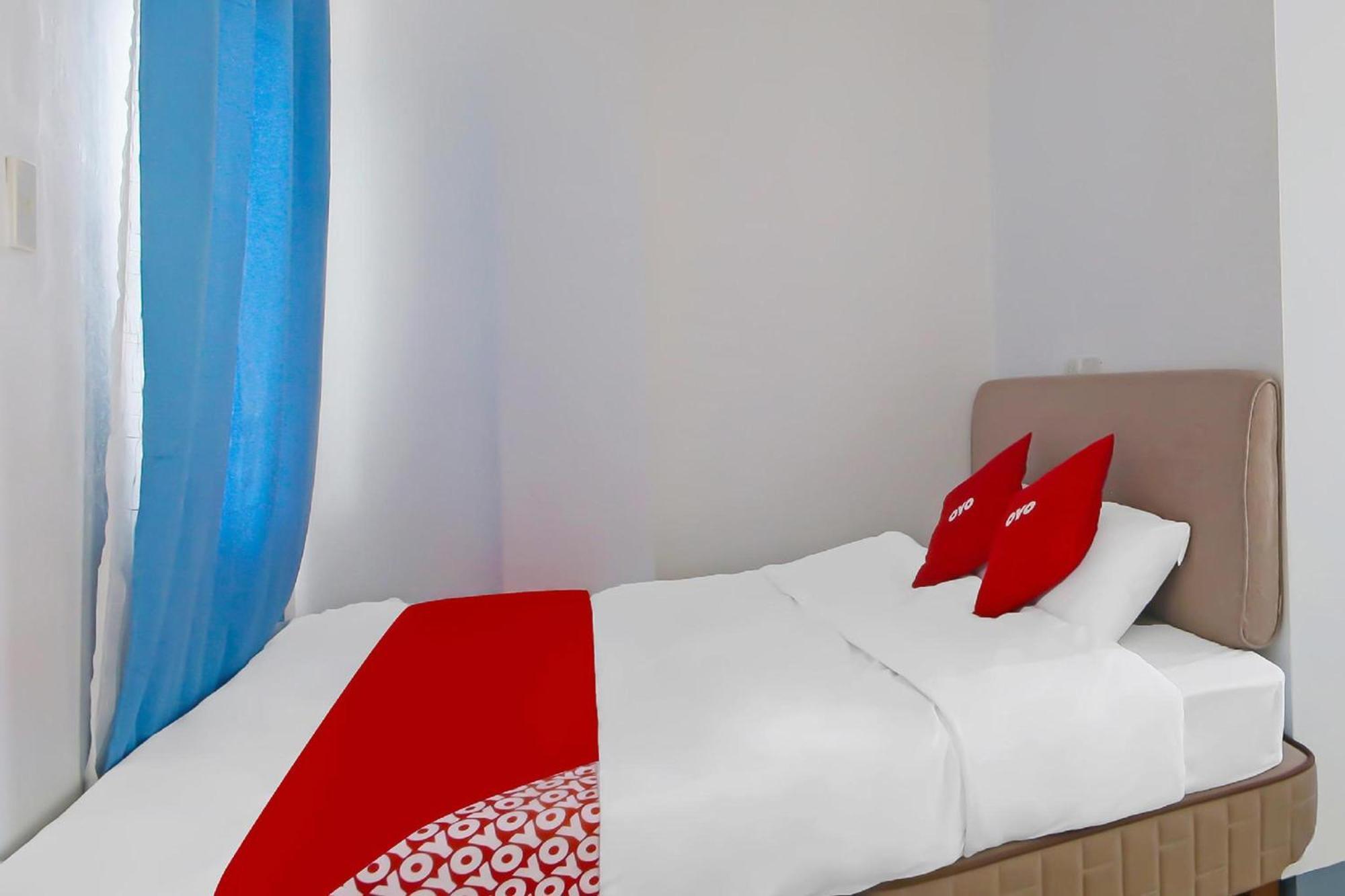 Loveness Apartelle Pasay Extérieur photo